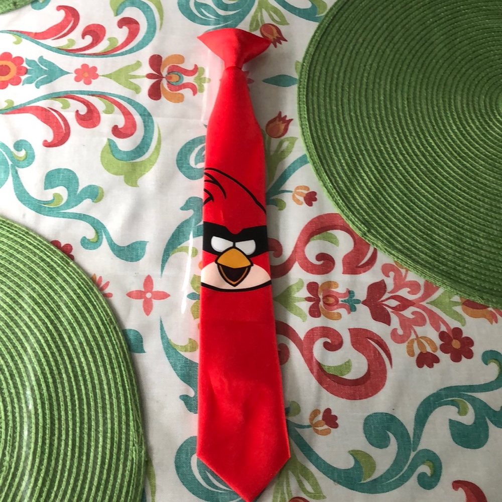 Red Angry Birds tie